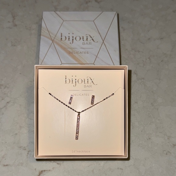 bijoux Bar Jewelry - Pink Necklace and Earring Set